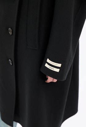 DOUBLE FACE Mantel, Jet Black from ODEEH 