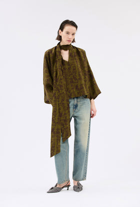 Crepe de Chine Putty Bluse, Dark Olive from ODEEH 