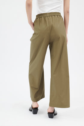Poplin Hose, Dark Olive from ODEEH 